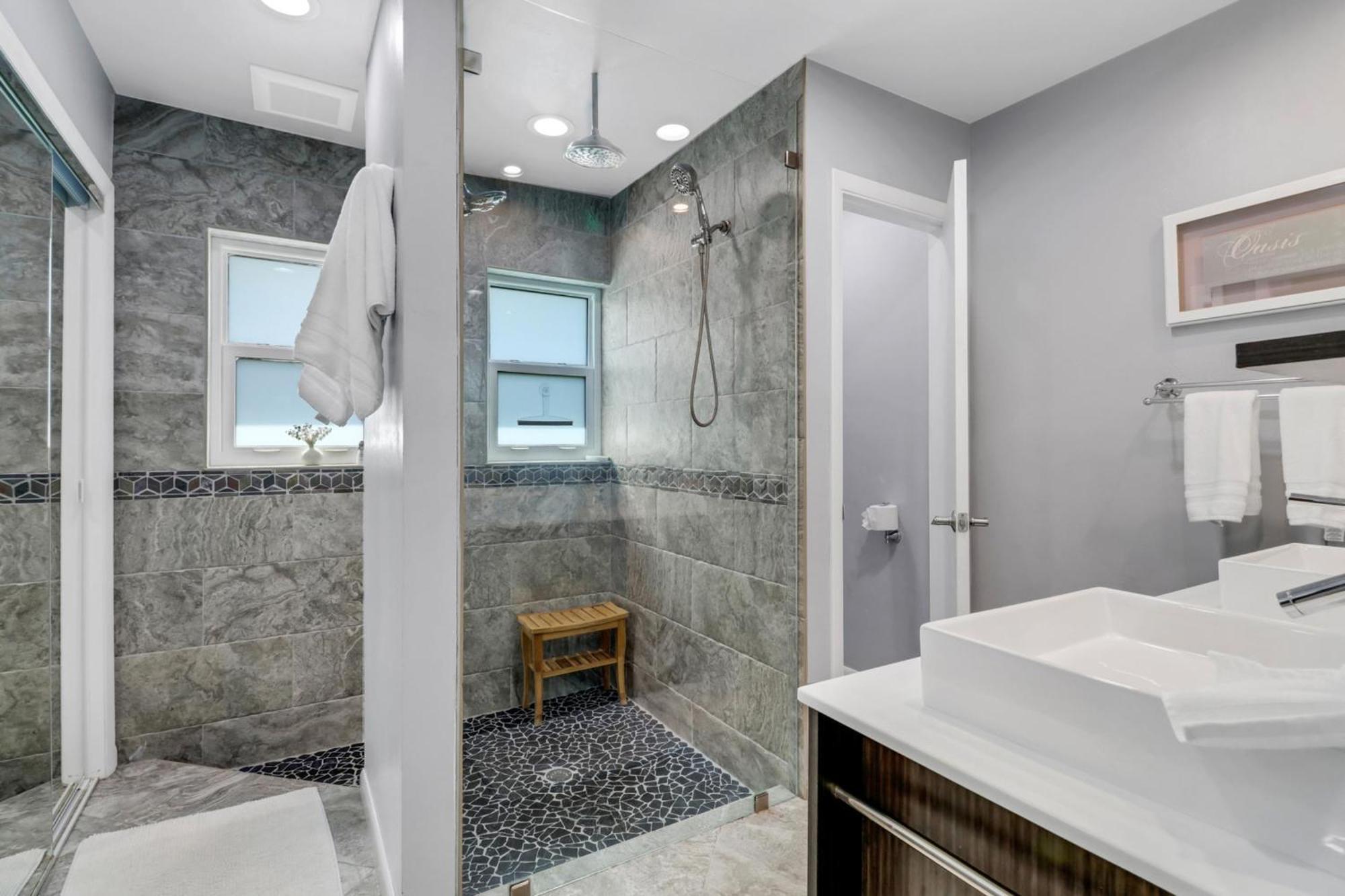 Inviting Lakeview Home L Pool L Close To Beaches جزيرة ماركو المظهر الخارجي الصورة