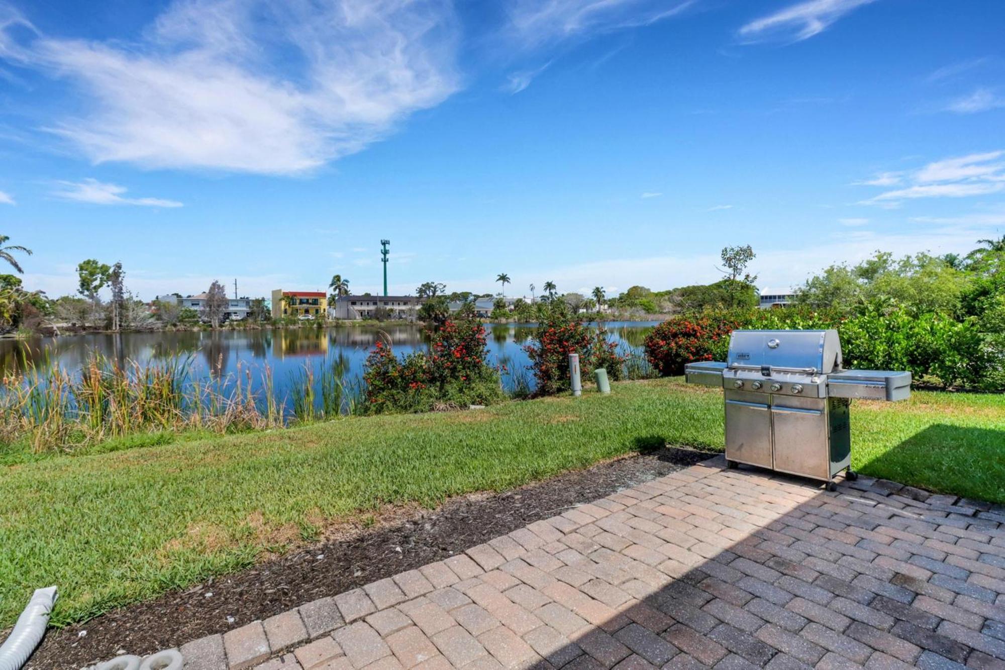 Inviting Lakeview Home L Pool L Close To Beaches جزيرة ماركو المظهر الخارجي الصورة