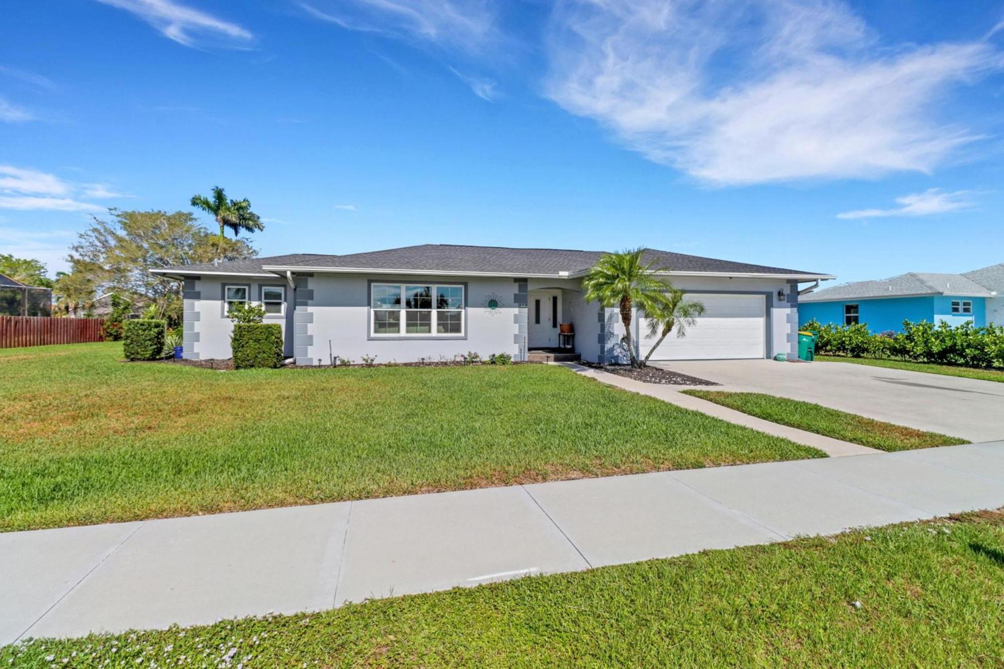 Inviting Lakeview Home L Pool L Close To Beaches جزيرة ماركو المظهر الخارجي الصورة